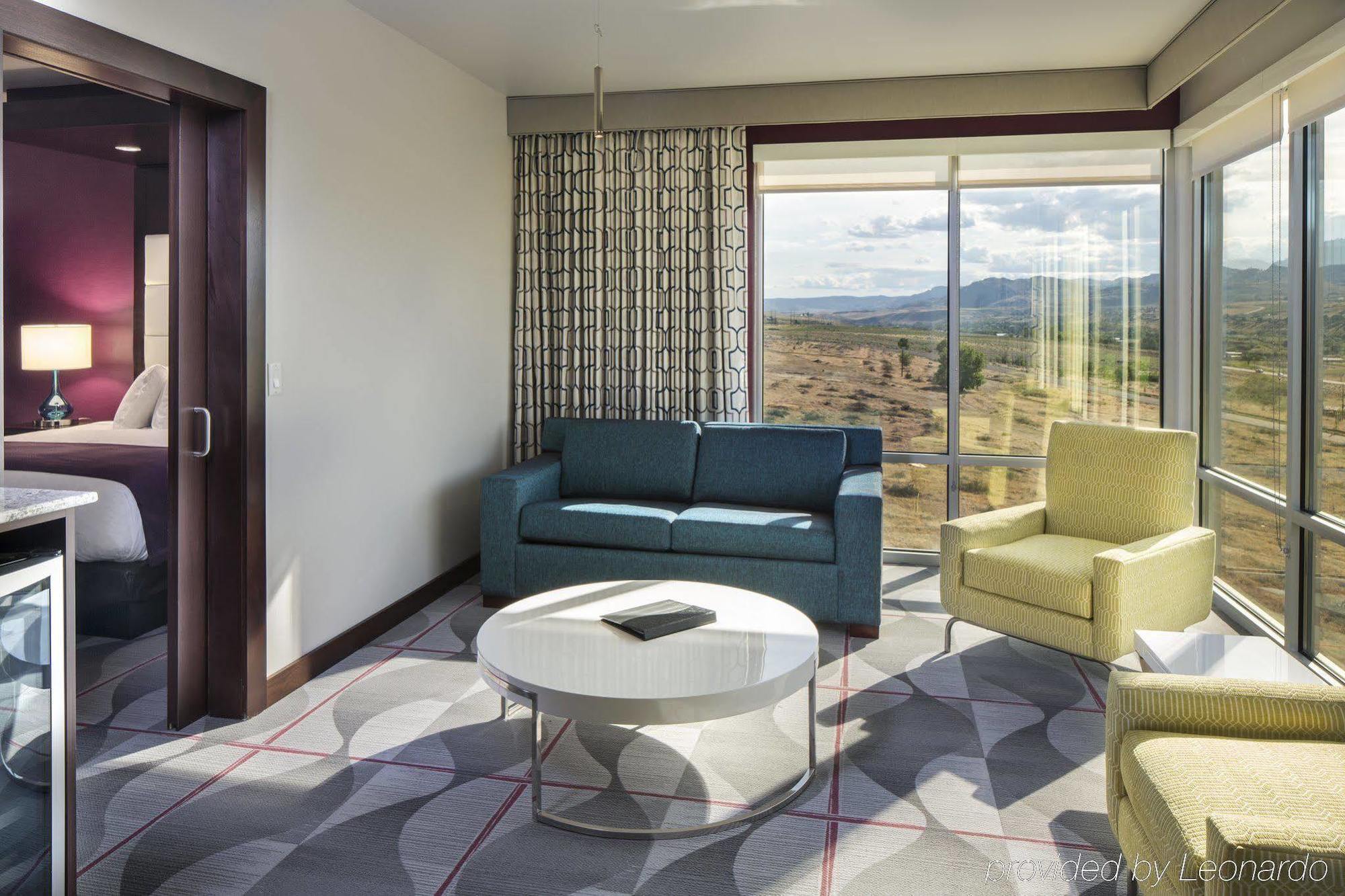 12 Tribes Resort Casino Omak Extérieur photo